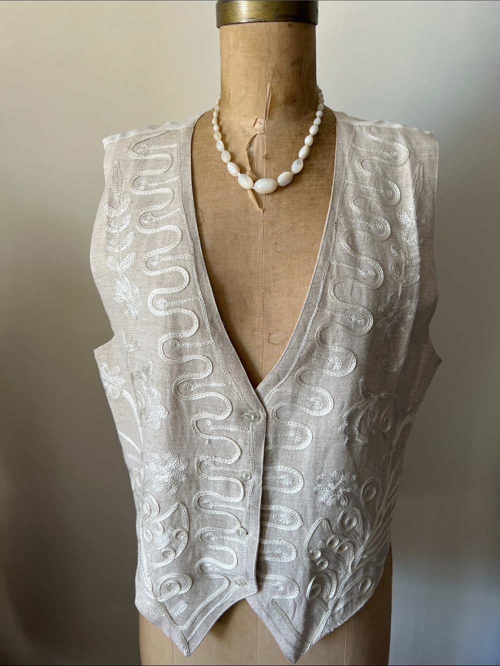 Vintage soutache beige linen and silk embroidered vest